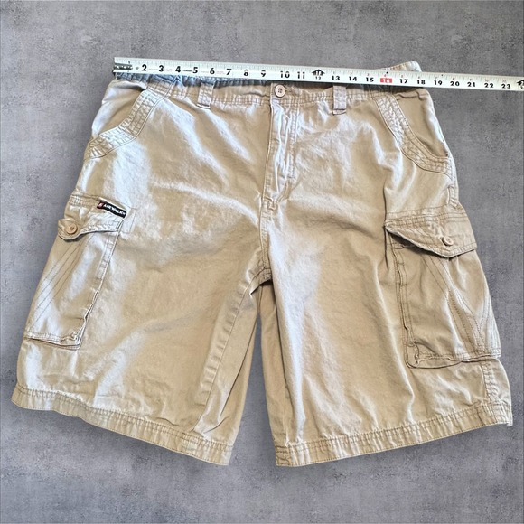 Airwalk Cargo Shorts Mens 36 Pockets 100% Cotton - Picture 3 of 8